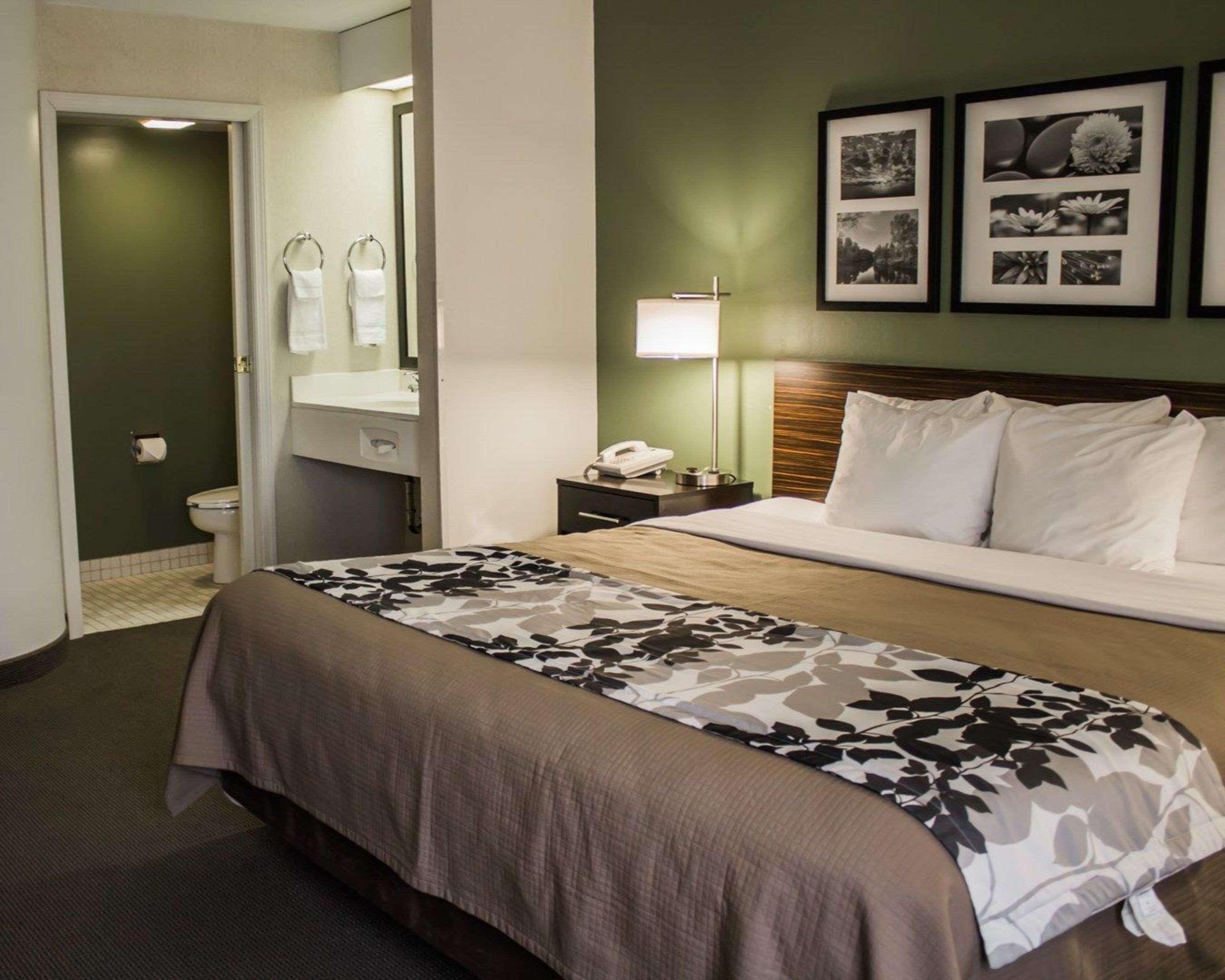 Sleep Inn Geistown Ngoại thất bức ảnh
