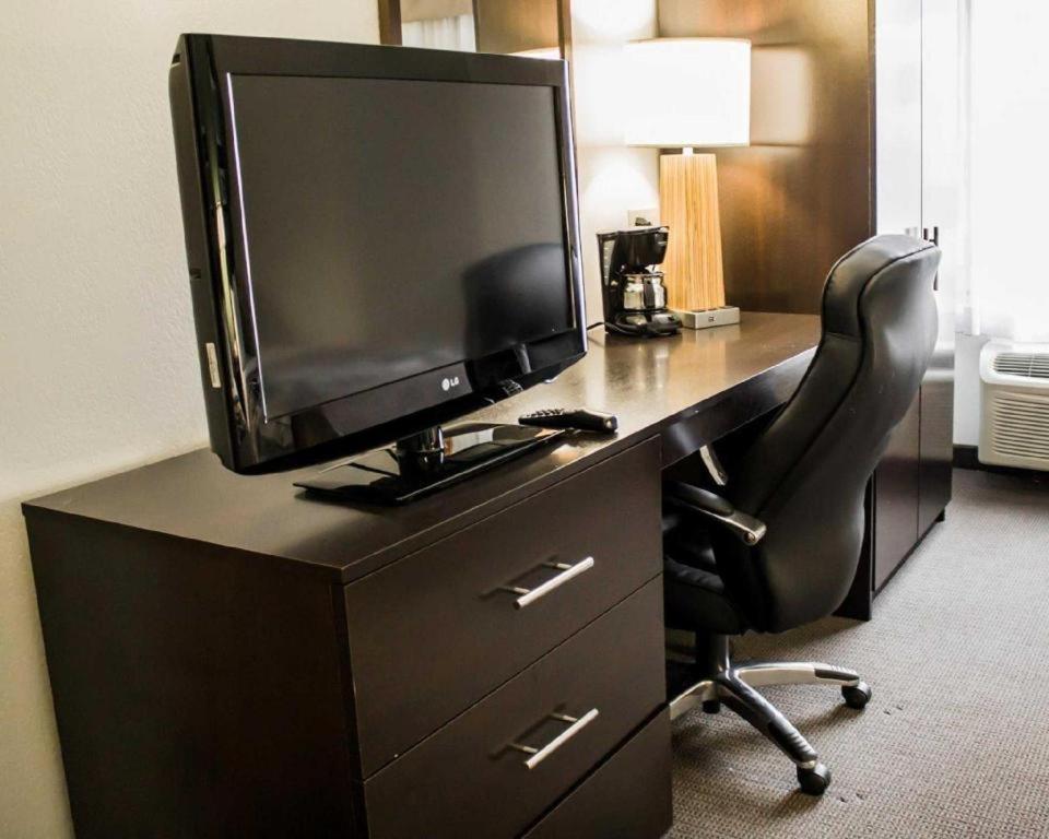 Sleep Inn Geistown Ngoại thất bức ảnh