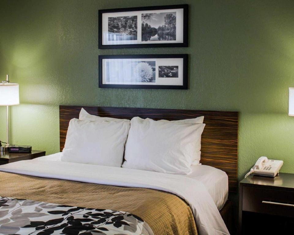 Sleep Inn Geistown Ngoại thất bức ảnh