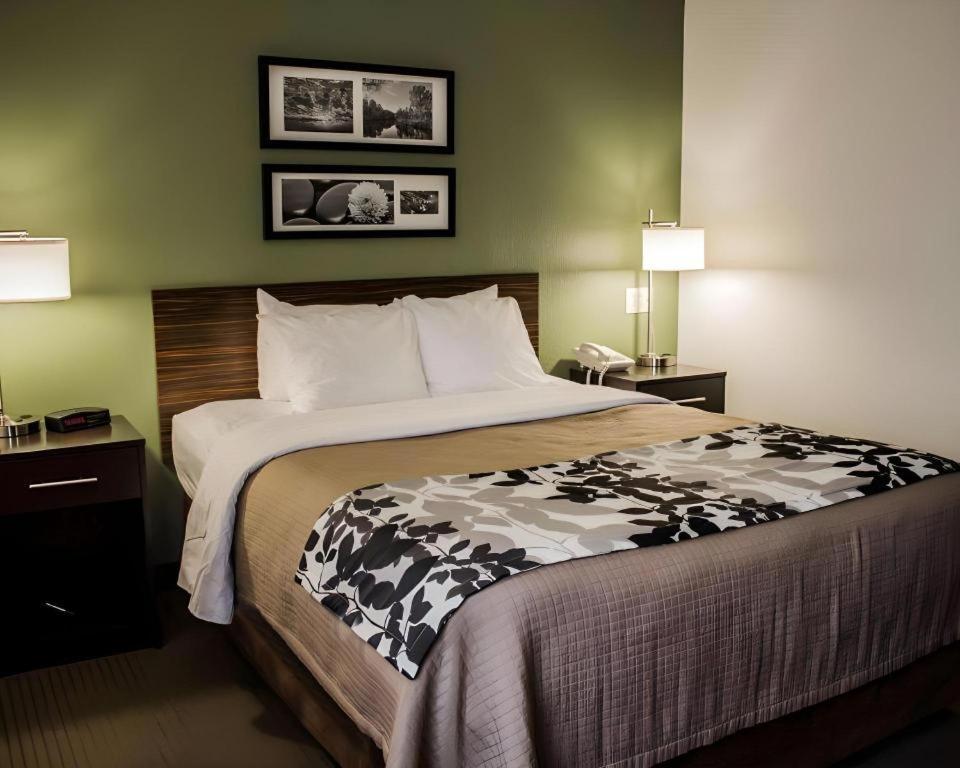 Sleep Inn Geistown Ngoại thất bức ảnh