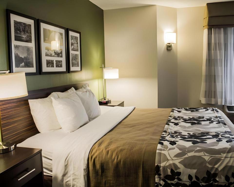 Sleep Inn Geistown Ngoại thất bức ảnh
