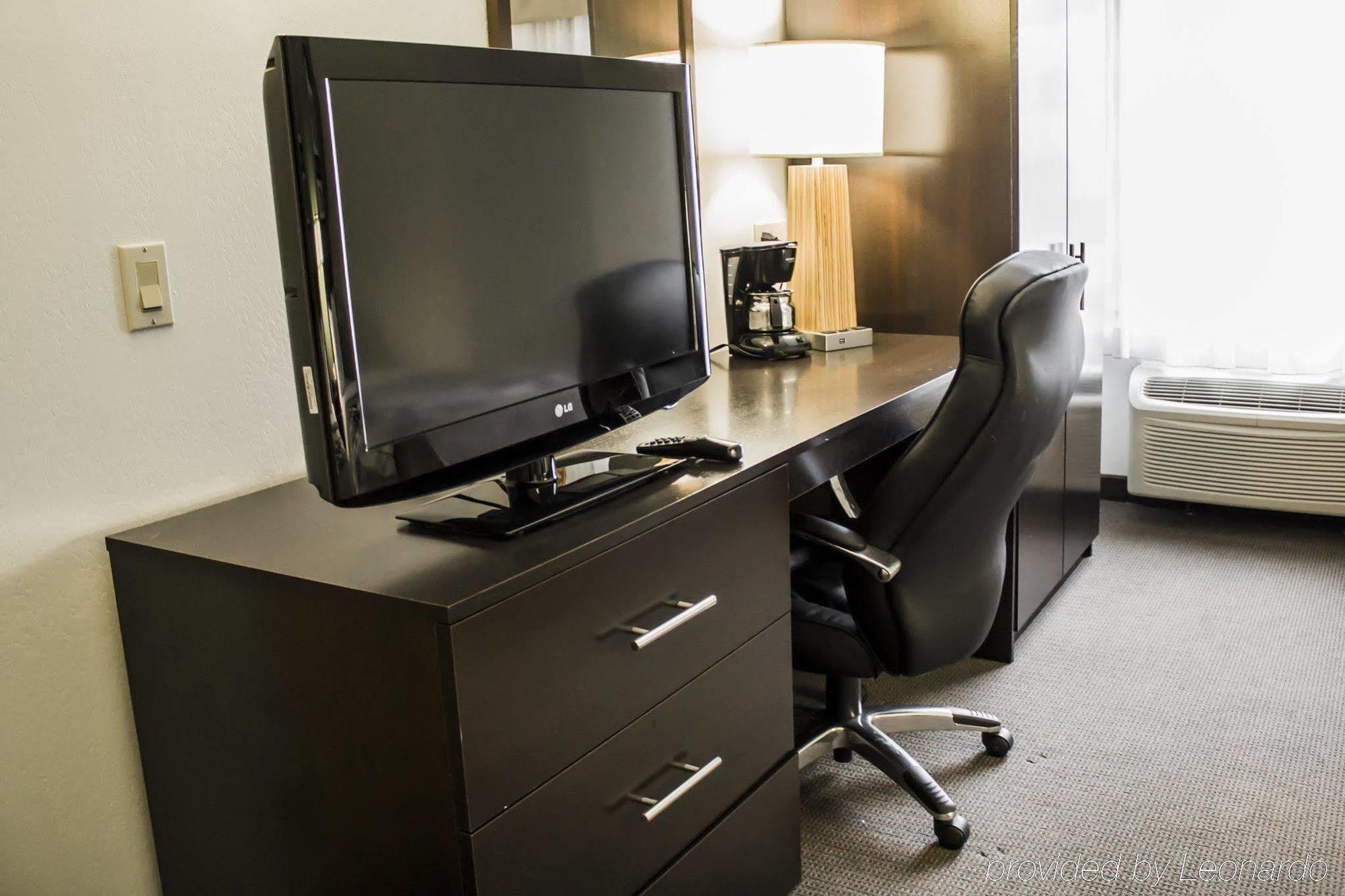Sleep Inn Geistown Ngoại thất bức ảnh